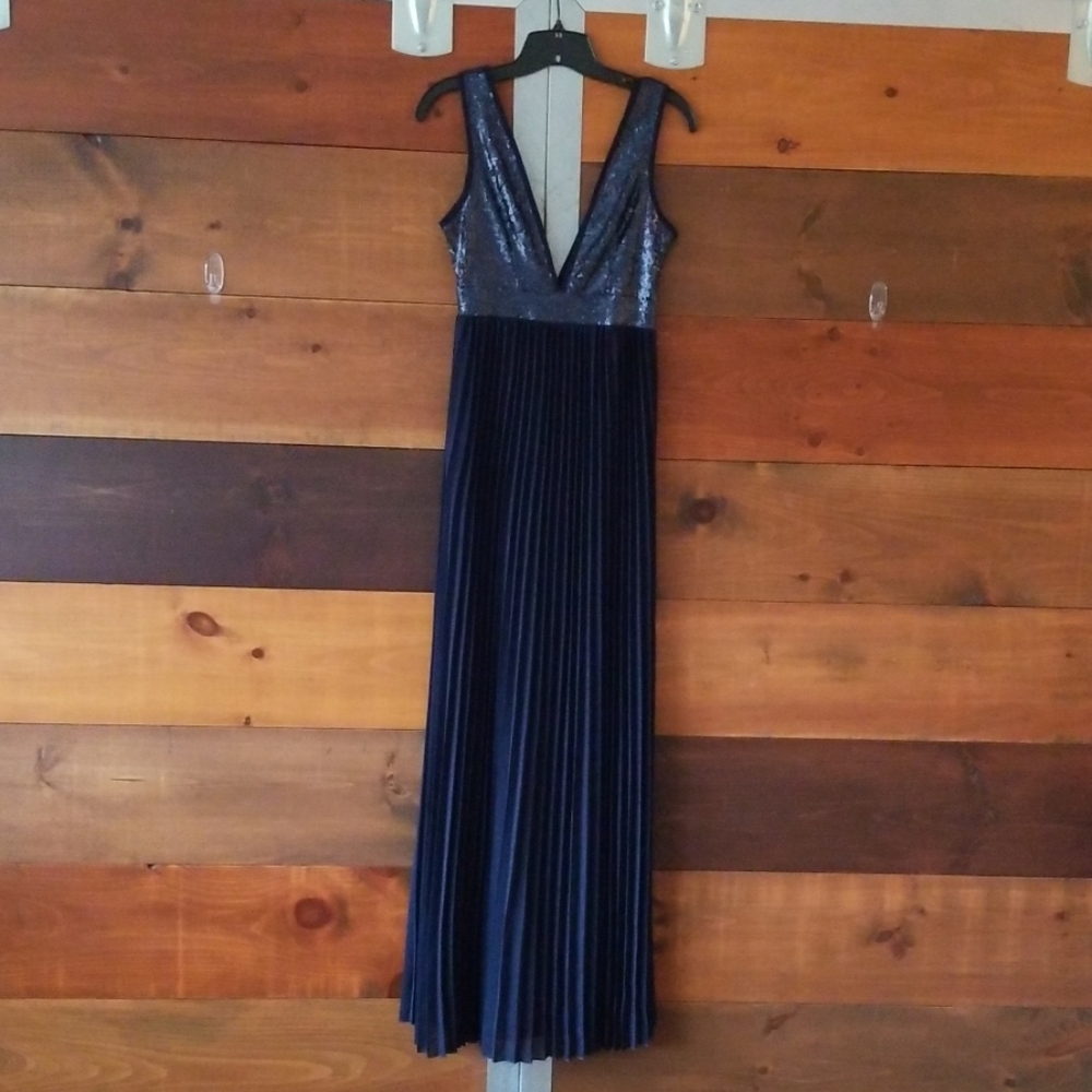 Navy LuLu*s Prom Dress Small